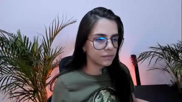 Image 2 of meurief Stream on Chaturbate on 1 month ago