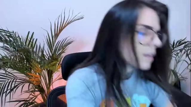 Image 4 of meurief Stream on Chaturbate on 1 month ago