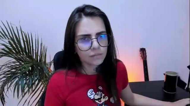 Image 3 of meurief Stream on Chaturbate on 3 days ago