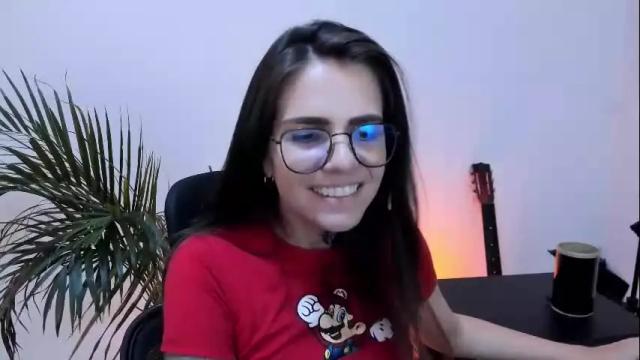 Image 4 of meurief Stream on Chaturbate on 3 days ago