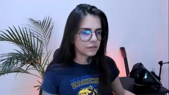 Image 3 of meurief Stream on Chaturbate on 1 month ago