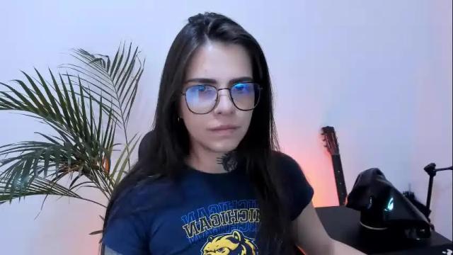 Image 4 of meurief Stream on Chaturbate on 1 month ago