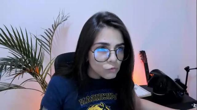 Image 7 of meurief Stream on Chaturbate on 1 month ago