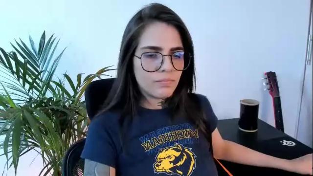 Image 2 of meurief Stream on Chaturbate on 1 month ago