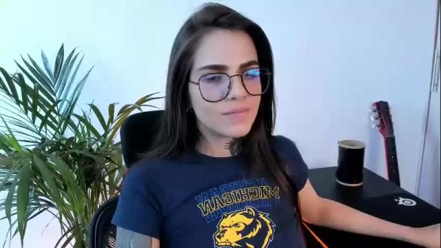 Image 3 of meurief Stream on Chaturbate on 1 month ago
