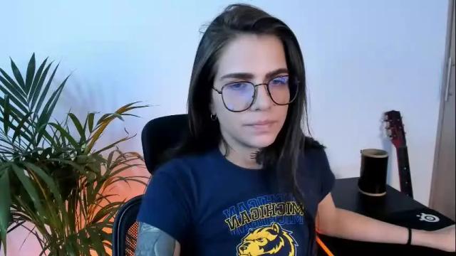 Image 2 of meurief Stream on Chaturbate on 1 month ago