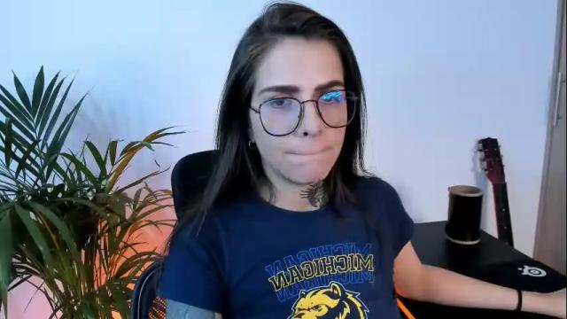 Image 7 of meurief Stream on Chaturbate on 1 month ago