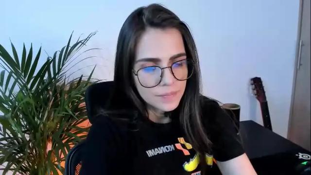 Image 12 of meurief Stream on Chaturbate on 27 days ago