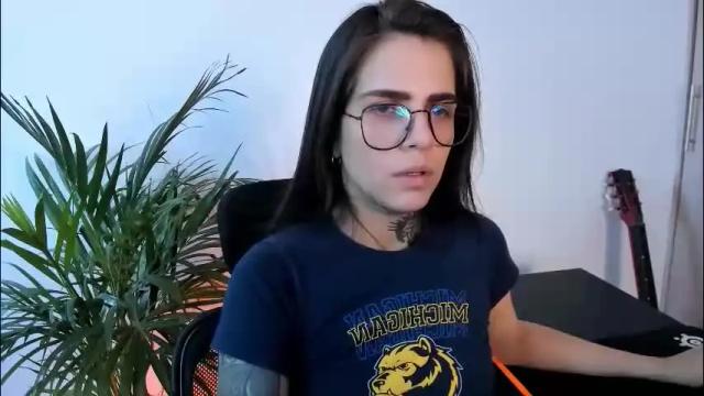 Image 2 of meurief Stream on Chaturbate on 20 days ago