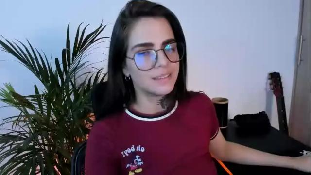 Image 3 of meurief Stream on Chaturbate on 15 days ago