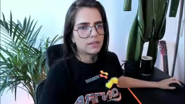 Image 3 of meurief Stream on Chaturbate on 1 month ago