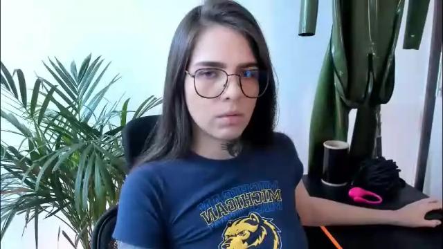 Image 4 of meurief Stream on Chaturbate on 26 days ago