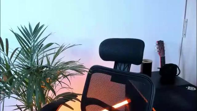 Image 3 of meurief Stream on Chaturbate on 10 hours ago