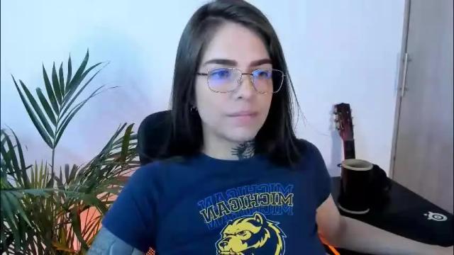 Image 8 of meurief Stream on Chaturbate on 1 month ago