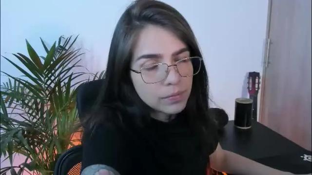 Image 2 of meurief Stream on Chaturbate on 1 month ago