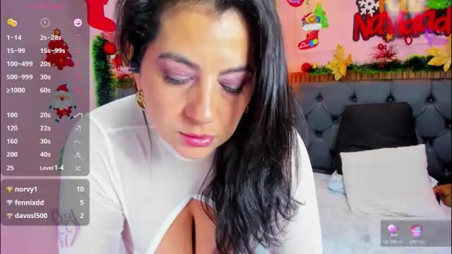 Image 2 of meylagia Stream on Chaturbate on 1 month ago