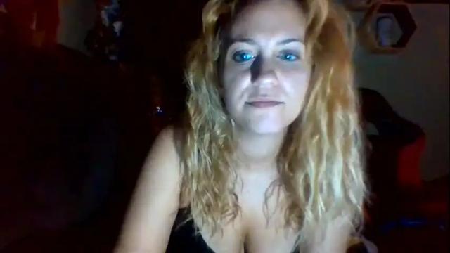 Image 6 of mezzy69 Stream on Chaturbate on 28 days ago