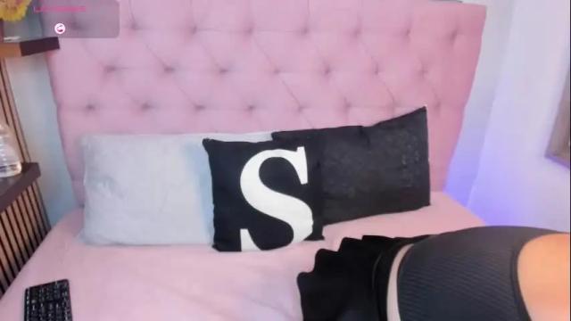 Image 3 of mhonikabelucci__1 Stream on Chaturbate on 1 month ago