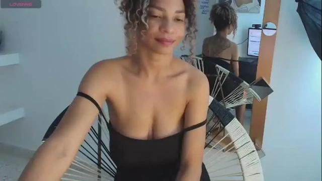 Image 4 of mhulattahot_ Stream on Chaturbate on 1 month ago