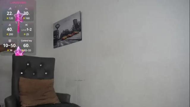 Image 12 of mia120923 Stream on Chaturbate on 6 days ago