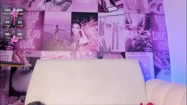 Image 3 of mia120923 Stream on Chaturbate on 1 month ago