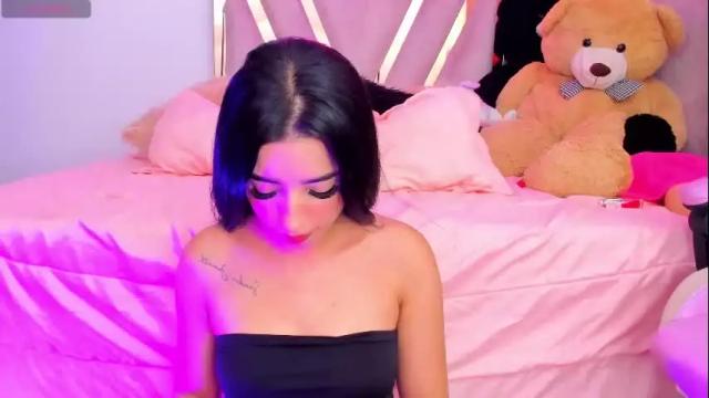 Image 2 of mia77_ Stream on Chaturbate on 3 months ago