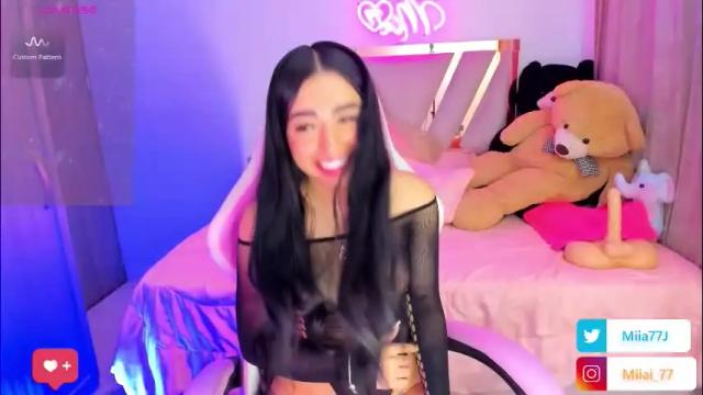 Image 7 of mia77_ Stream on Chaturbate on 2 months ago