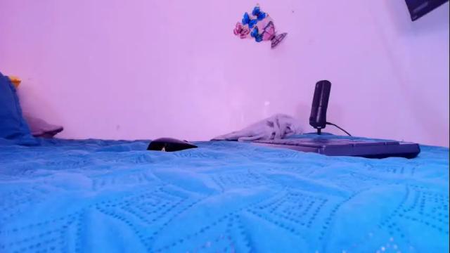 Image 6 of mia_0_ Stream on Chaturbate on 1 month ago
