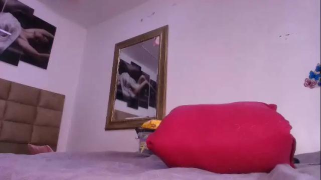Image 8 of mia_0_ Stream on Chaturbate on 27 days ago