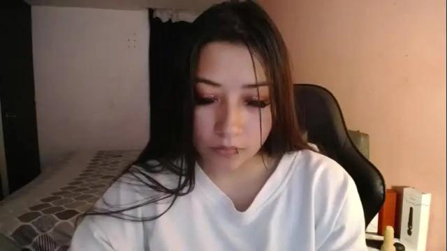 Image 2 of mia_112022 Stream on Chaturbate on 3 months ago