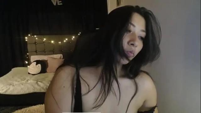 Thumbnail 3, mia_112022's Stream at Chaturbate, 1 month ago