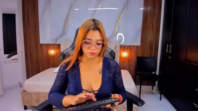 Thumbnail 1, mia_18v's Stream at Chaturbate, 1 month ago