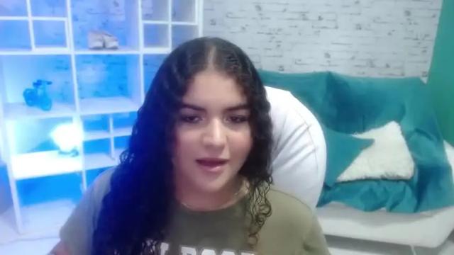 Image 6 of mia__0 Stream on Chaturbate on 18 months ago