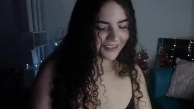 Image 2 of mia__0 Stream on Chaturbate on 18 months ago
