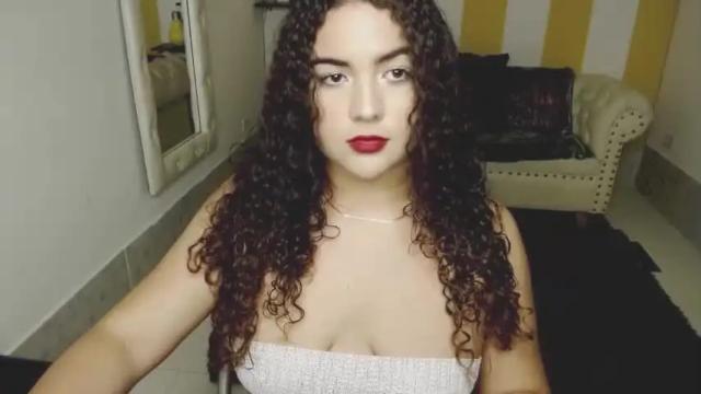 Image 2 of mia__0 Stream on Chaturbate on 18 months ago
