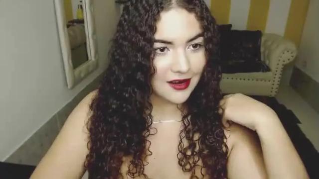 Image 6 of mia__0 Stream on Chaturbate on 18 months ago
