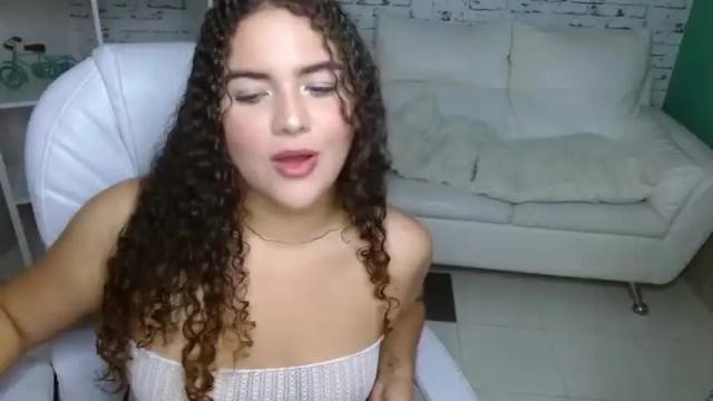 Image 10 of mia__0 Stream on Chaturbate on 18 months ago