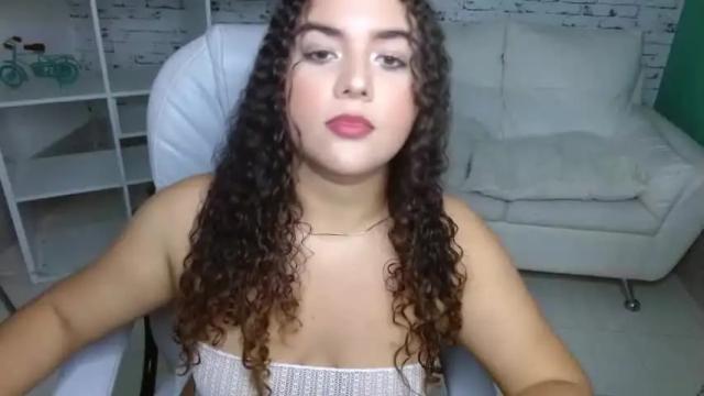 Image 3 of mia__0 Stream on Chaturbate on 18 months ago