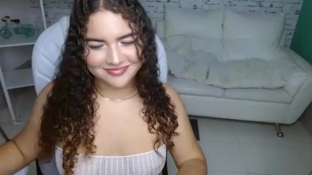 Image 7 of mia__0 Stream on Chaturbate on 18 months ago
