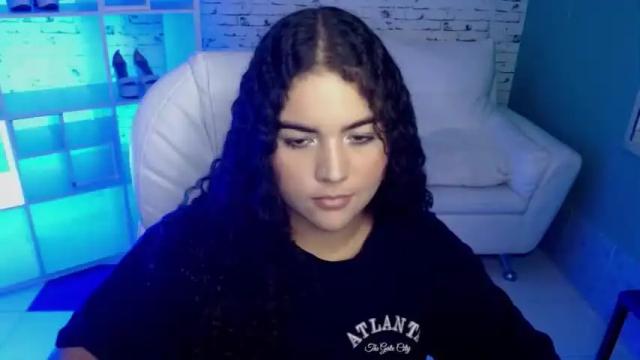 Image 4 of mia__0 Stream on Chaturbate on 18 months ago