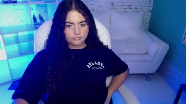 Image 7 of mia__0 Stream on Chaturbate on 18 months ago