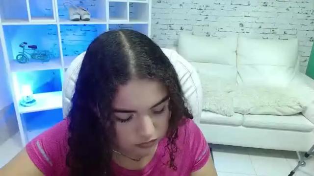 Image 2 of mia__0 Stream on Chaturbate on 18 months ago