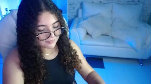 Image 4 of mia__0 Stream on Chaturbate on 18 months ago