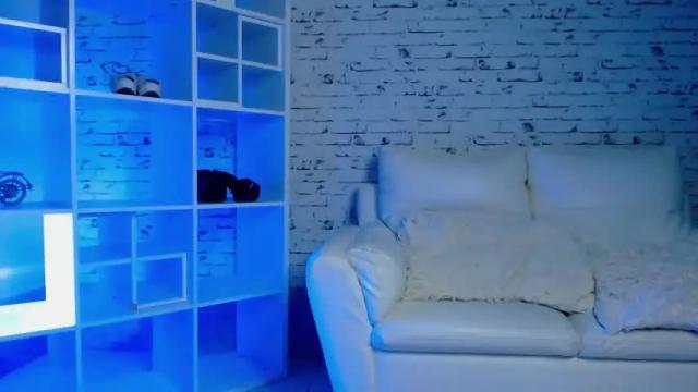 Image 7 of mia__0 Stream on Chaturbate on 17 months ago