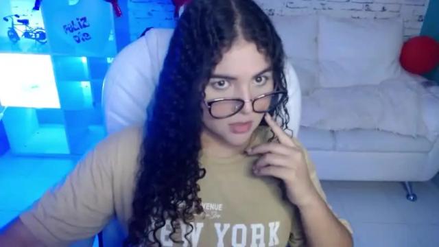 Thumbnail 1, mia__0's Stream at Chaturbate, 17 months ago