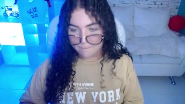Thumbnail 3, mia__0's Stream at Chaturbate, 17 months ago