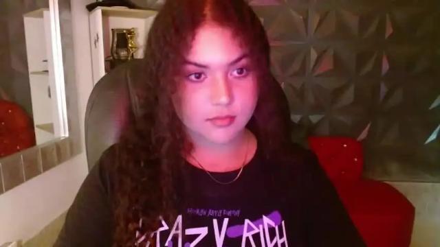 Image 7 of mia__0 Stream on Chaturbate on 16 months ago