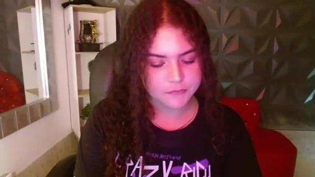 Image 8 of mia__0 Stream on Chaturbate on 16 months ago