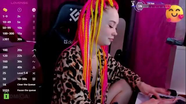 Image 4 of mia__caprice Stream on Chaturbate on 1 month ago