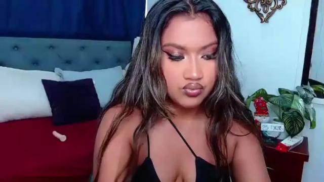 Image 3 of mia__hottx Stream on Chaturbate on 18 months ago